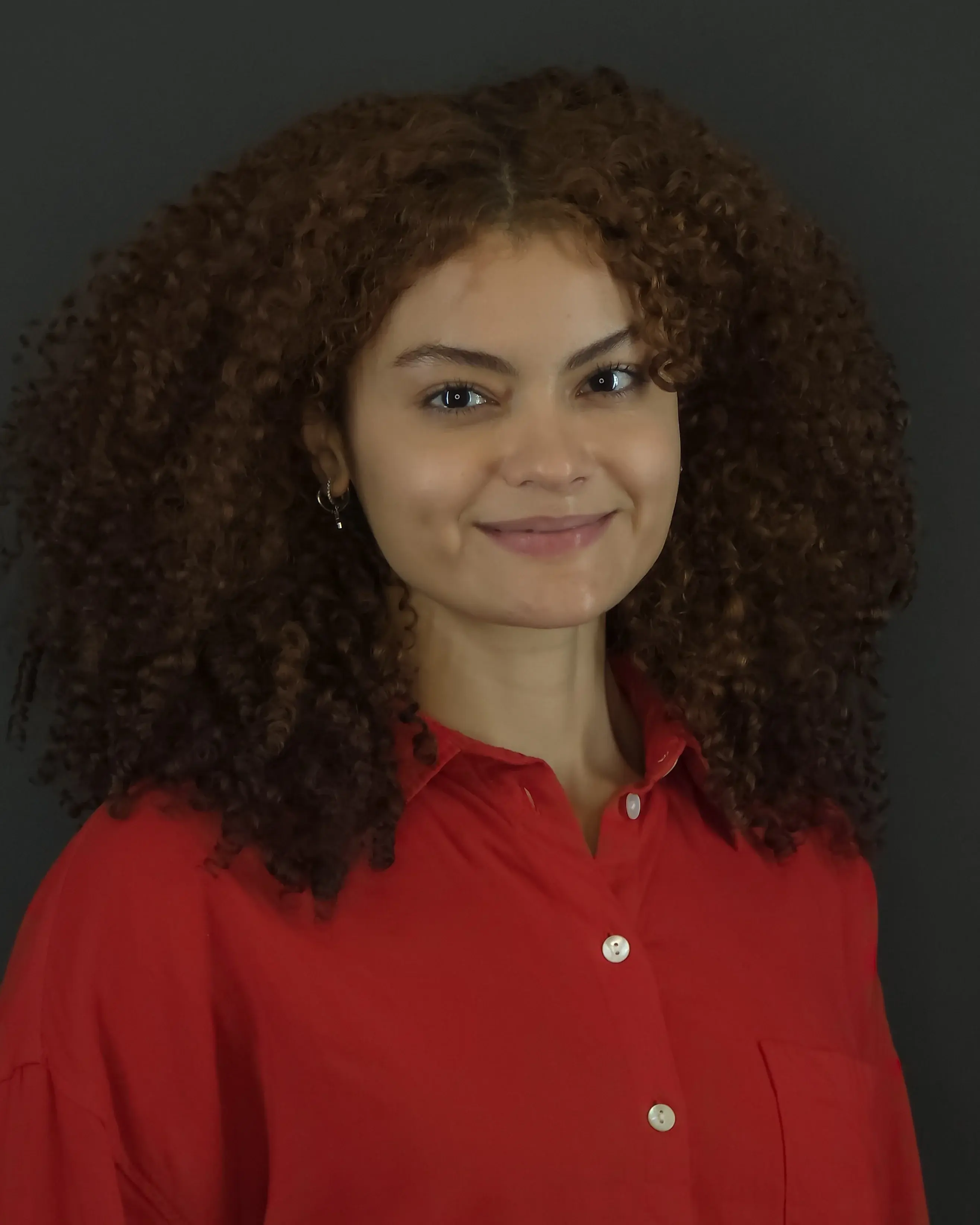 Portrait of Caroline Silva